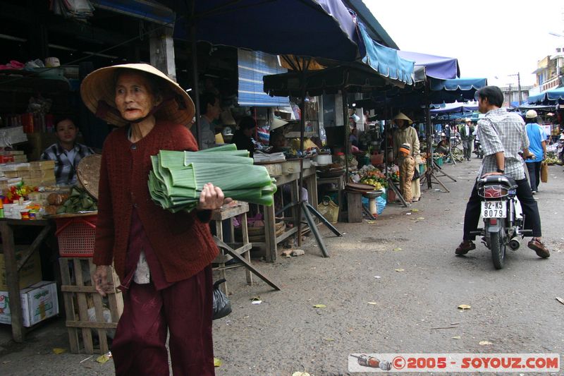 Hoi An - Central Market
Mots-clés: Vietnam Hoi An patrimoine unesco personnes Marche
