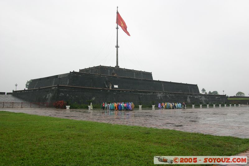 Hue Citadel - Flag Tower (Ky Dai Ngo Mon)
Mots-clés: Vietnam
