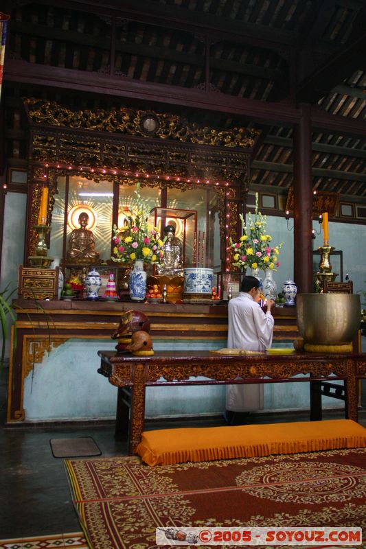 Thien Mu Pagoda
Mots-clés: Vietnam Boudhiste personnes