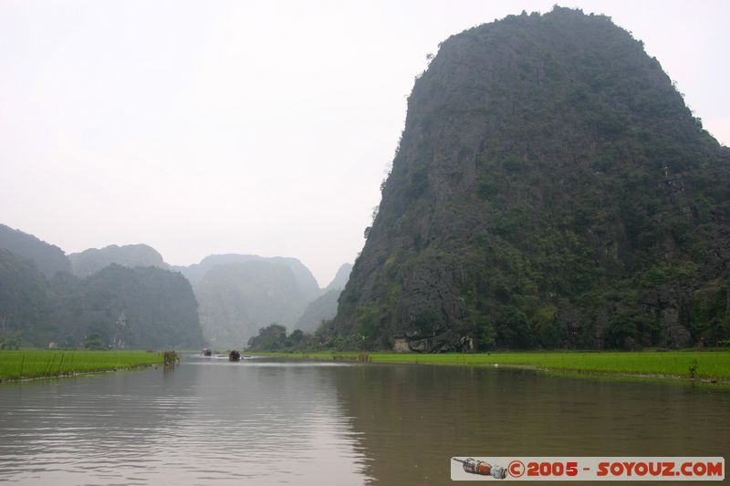 Ninh Binh - Tam Coc
Mots-clés: Vietnam Riviere