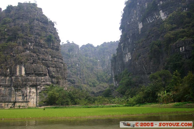 Ninh Binh - Tam Coc
Mots-clés: Vietnam Riviere Riziere