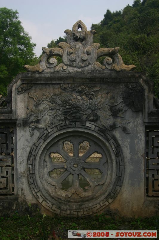 Ninh Binh - Hoa Lu - Le Dai Hanh
Mots-clés: Vietnam Boudhiste sculpture