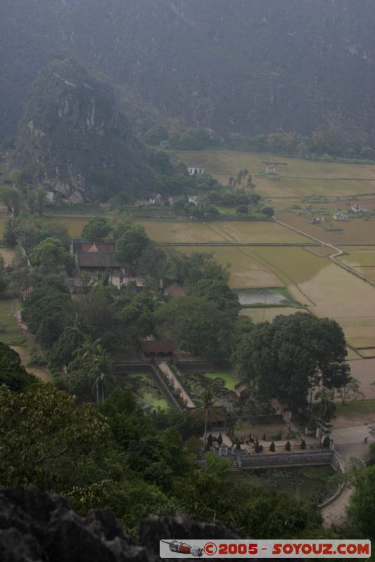 Ninh Binh - Hoa Lu - Le Dai Hanh
Mots-clés: Vietnam Boudhiste