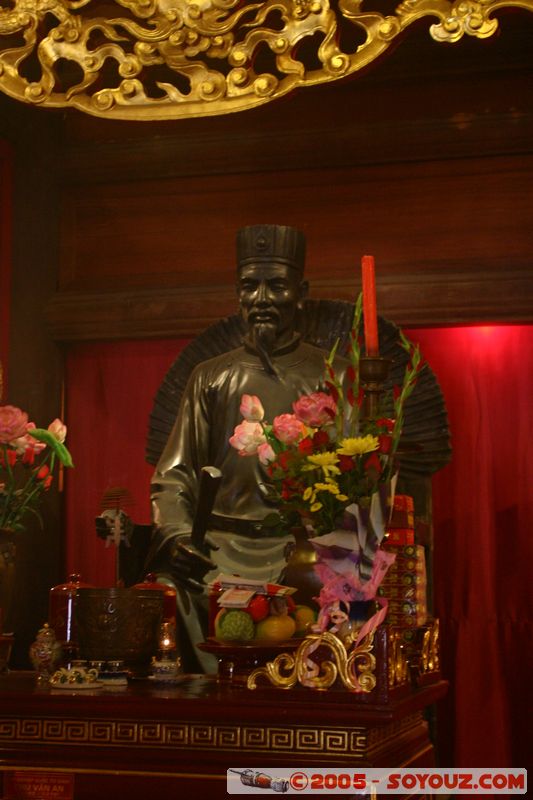 Hanoi - Temple of Literature (Confucius)
Mots-clés: Vietnam confucius statue