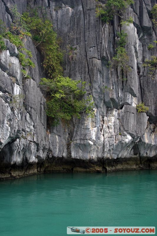 Halong Bay
Mots-clés: Vietnam patrimoine unesco mer