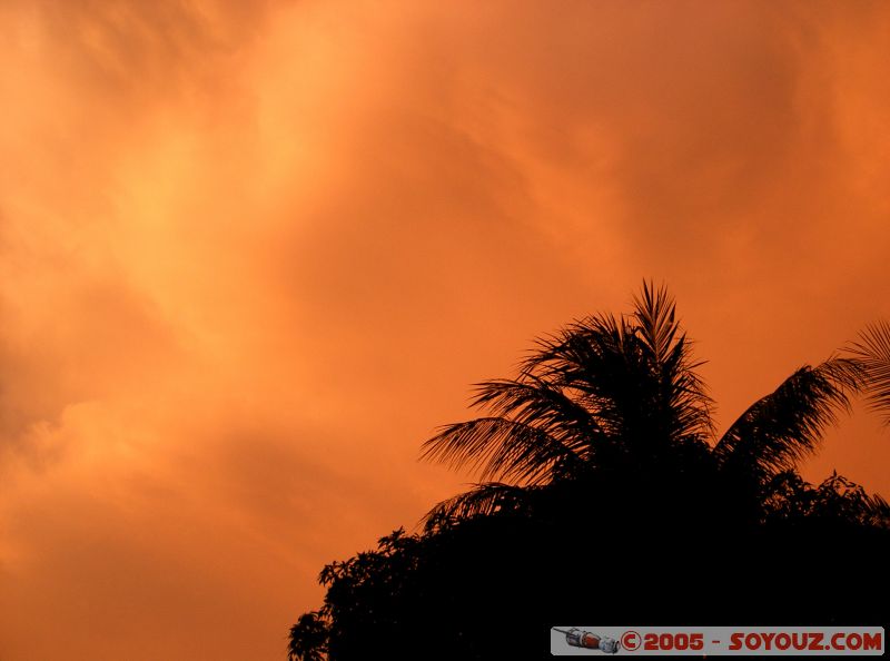 Strange sunset
Mots-clés: Clock Tower Fort Cornwallis Georgetown Malaysia Penang