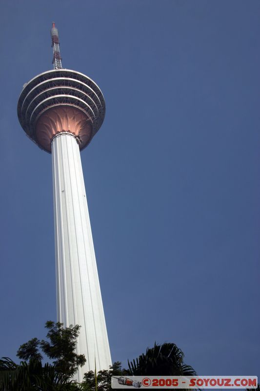 KL Tower - Menara Kuala Lumpur
(421 m)
Mots-clés: Central Market Dataran Merdeka Federal Territory Kuala Lumpur Malaysia Masjid Negara Menara Petronas Twin Towers Twin Towers