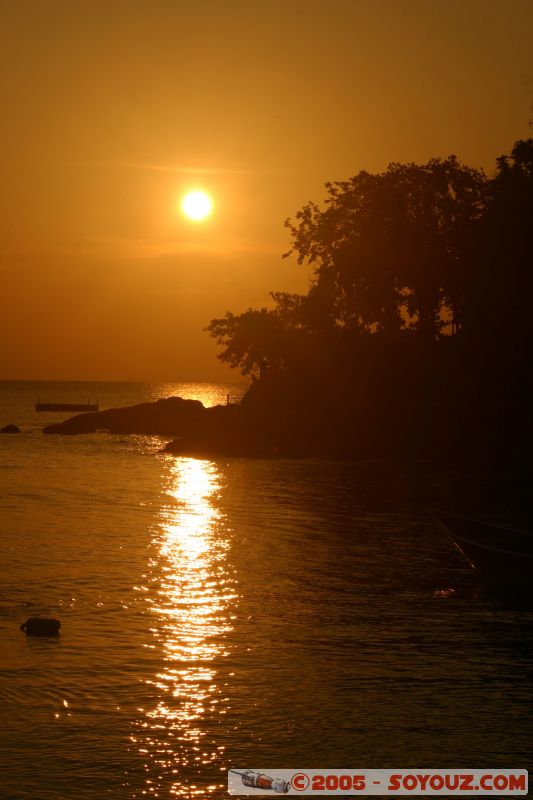 Sunset on Coral Bay
Paulau Perhentian Kecil
Mots-clés: Kecil Malaysia Perhentian Islands beach diving paradis paradise plongés scuba