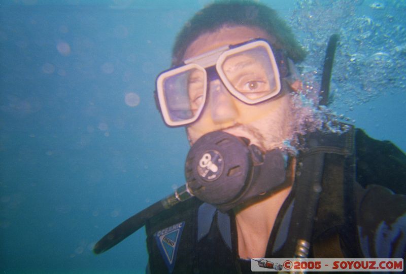 Auto portrait / selfpic
Mots-clés: Kecil Malaysia Perhentian Islands diving paradis paradise plongés scuba