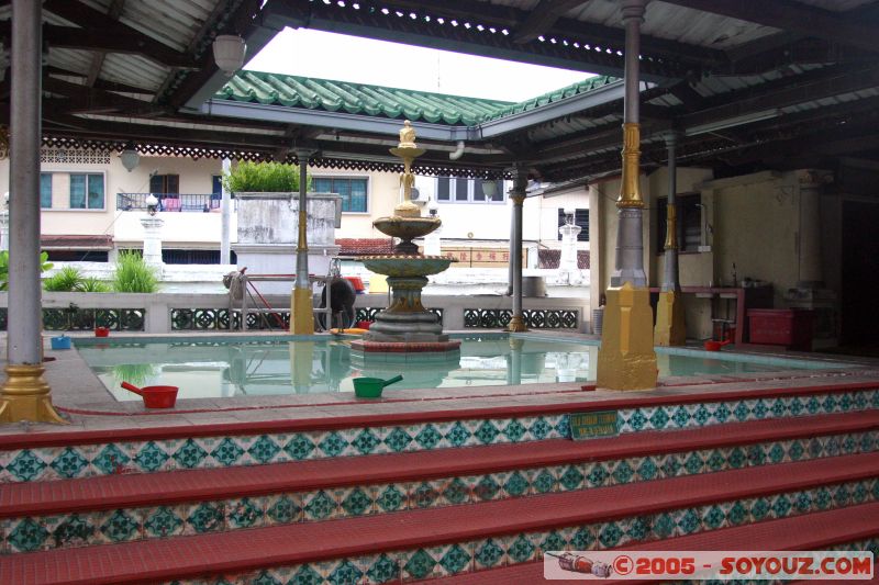 Masjid Kampung Kling
Mosquée - Mosque
Mots-clés: A Famosa Cheng Hoon Teng Dutch Square Independence Malacca Malaysia Melaka Saint Francis Xavier