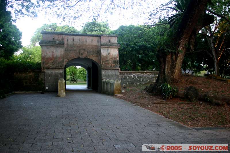 Entre du fort / Fort entrance
