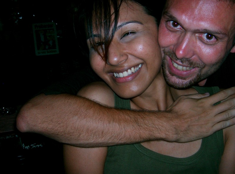 Hani
Ma copine de Malaisie, nous nous somme retrouvés pour passer une semaine ensemble à Phuket.
Malaisienne - Phuket (Thailande) - Mars 2005
