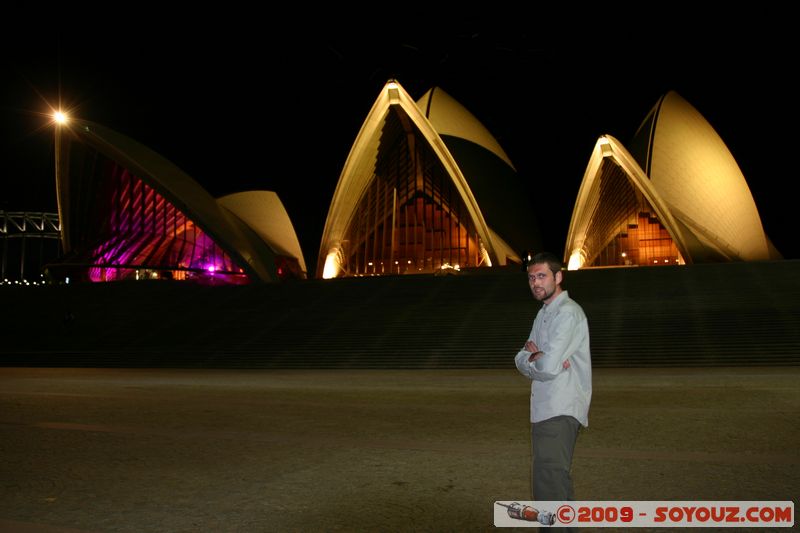 Sydney by Night - Opera House
Mots-clés: Nuit patrimoine unesco Opera House