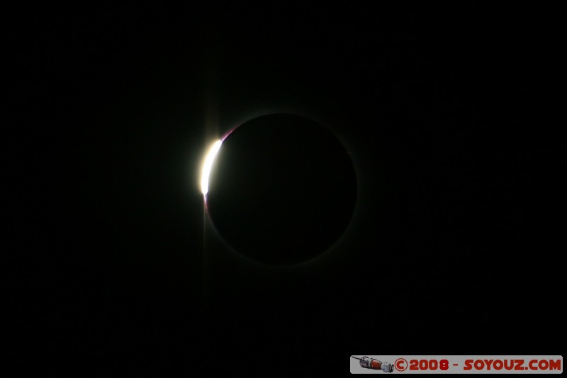 Eclipse de Soleil 2008 - Phase partielle
Mots-clés: Eclipse Astronomie
