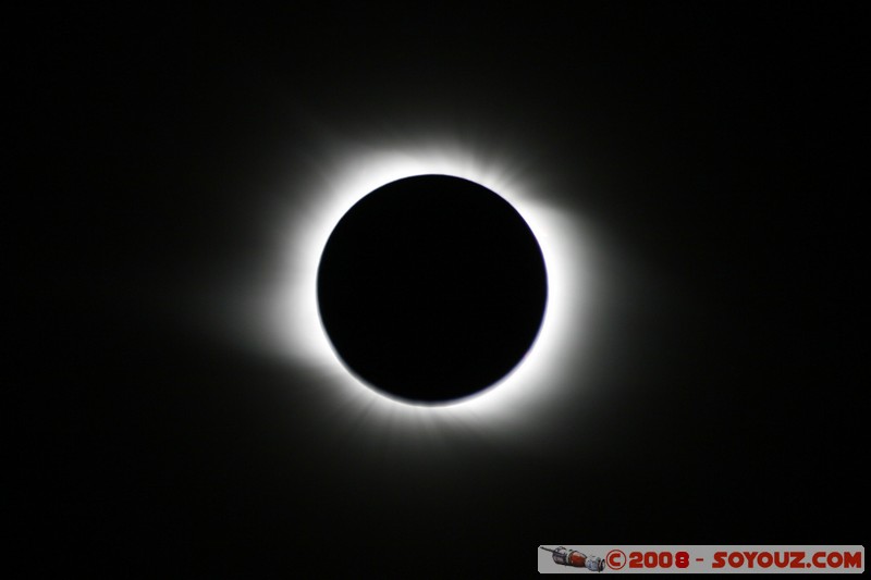 Eclipse de Soleil 2008 - Couronne
Mots-clés: Eclipse Astronomie