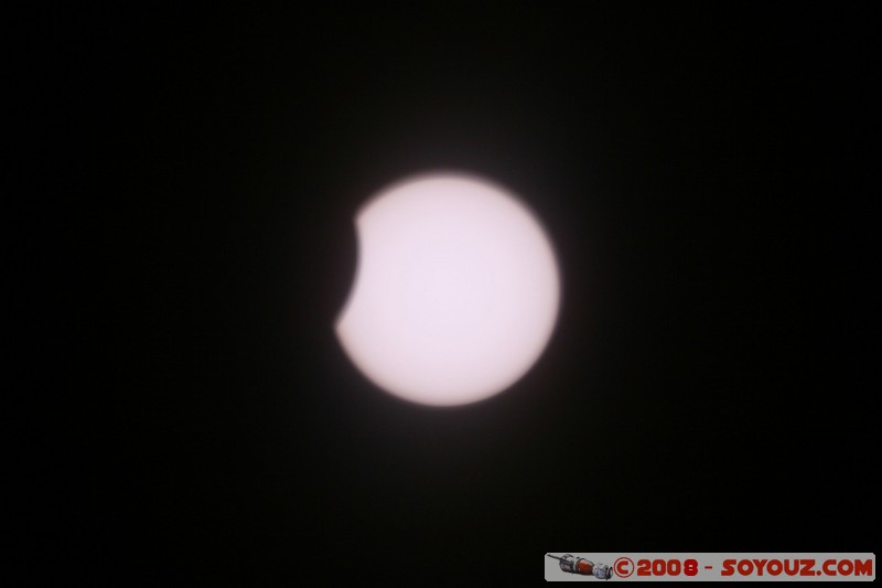 Eclipse de Soleil 2008 - Phase partielle
Mots-clés: Eclipse Astronomie