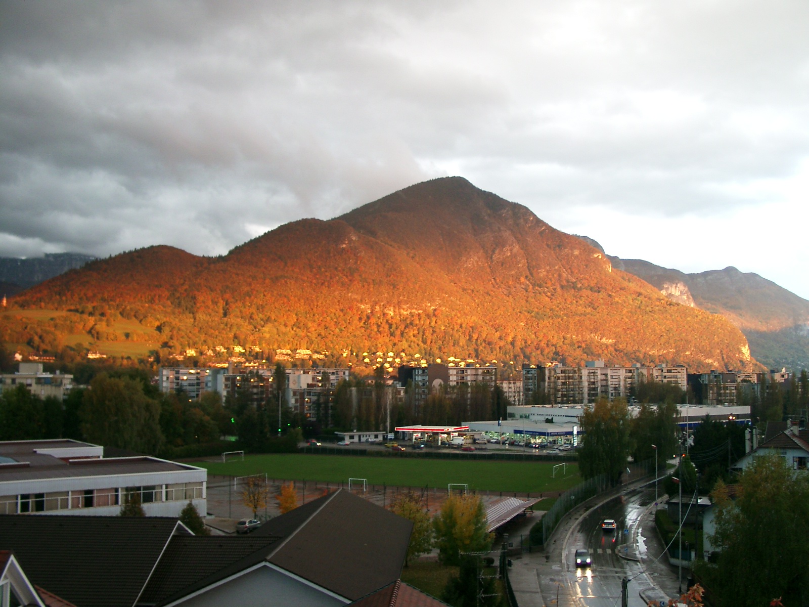 Annecy-le-Vieux - Sunset
