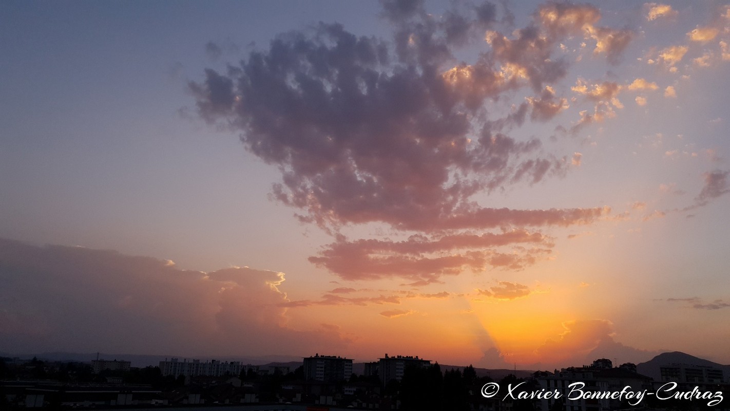 Annecy-le-Vieux
Mots-clés: France 74000 Annecy Haute-Savoie sunset Annecy-le-Vieux Auvergne-Rh&ocirc;ne-Alpes FRA geo:lat=45.91464184 geo:lon=6.14092082 geotagged