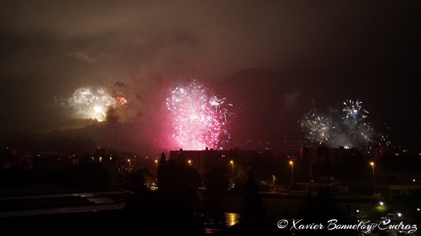 Annecy-le-Vieux
Mots-clés: France 74000 Annecy Haute-Savoie Feux d'artifice Nuit Annecy-le-Vieux FRA geo:lat=45.91464184 geo:lon=6.14092082 geotagged