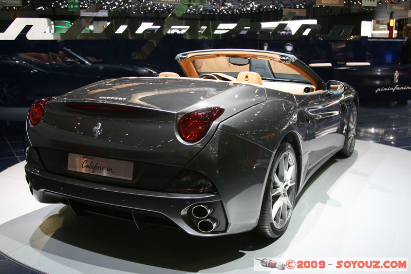 Salon Auto de Geneve 2009 - Ferrari California
Mots-clés: voiture Ferrari vehicule