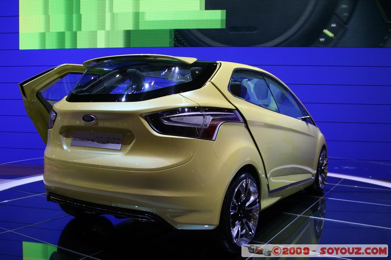 Salon Auto de Geneve 2009 - Ford iasis MAX
Mots-clés: voiture Ford vehicule