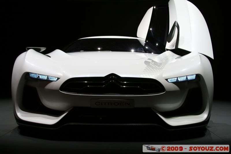 Salon Auto de Geneve 2009 - GT by Citroen
Mots-clés: voiture Citroen vehicule