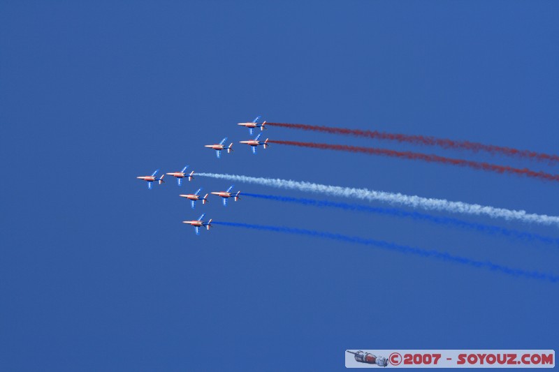 Patrouille de France
Mots-clés: meeting aÃ©rien avion voltige aÃ©rienne patrouille