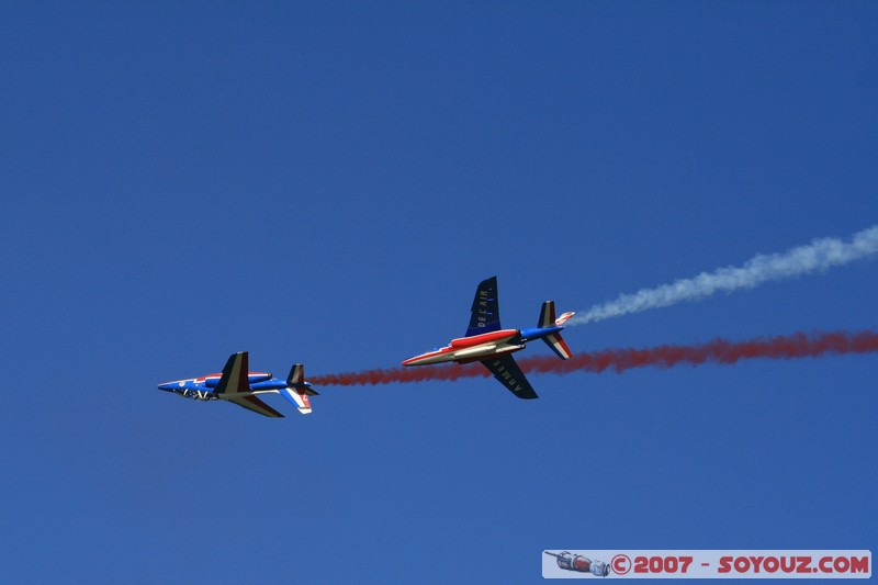 Patrouille de France
Mots-clés: meeting a&Atilde;&copy;rien avion voltige a&Atilde;&copy;rienne patrouille