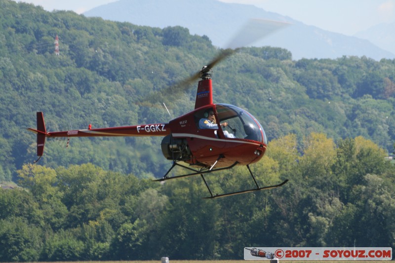 Tango Bleu
Mots-clés: meeting a&Atilde;&copy;rien avion voltige a&Atilde;&copy;rienne