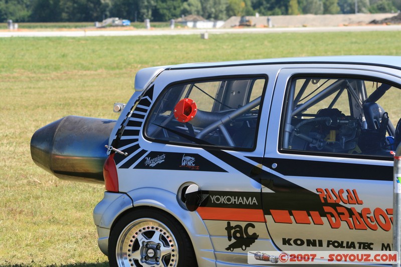 Twingo Jet
Mots-clés: meeting a&Atilde;&copy;rien avion