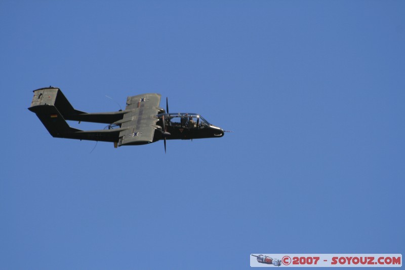 OV-10 BRONCO
Mots-clés: meeting a&Atilde;&copy;rien avion