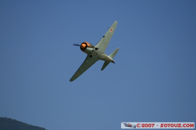 yak11
Mots-clés: meeting a&Atilde;&copy;rien avion