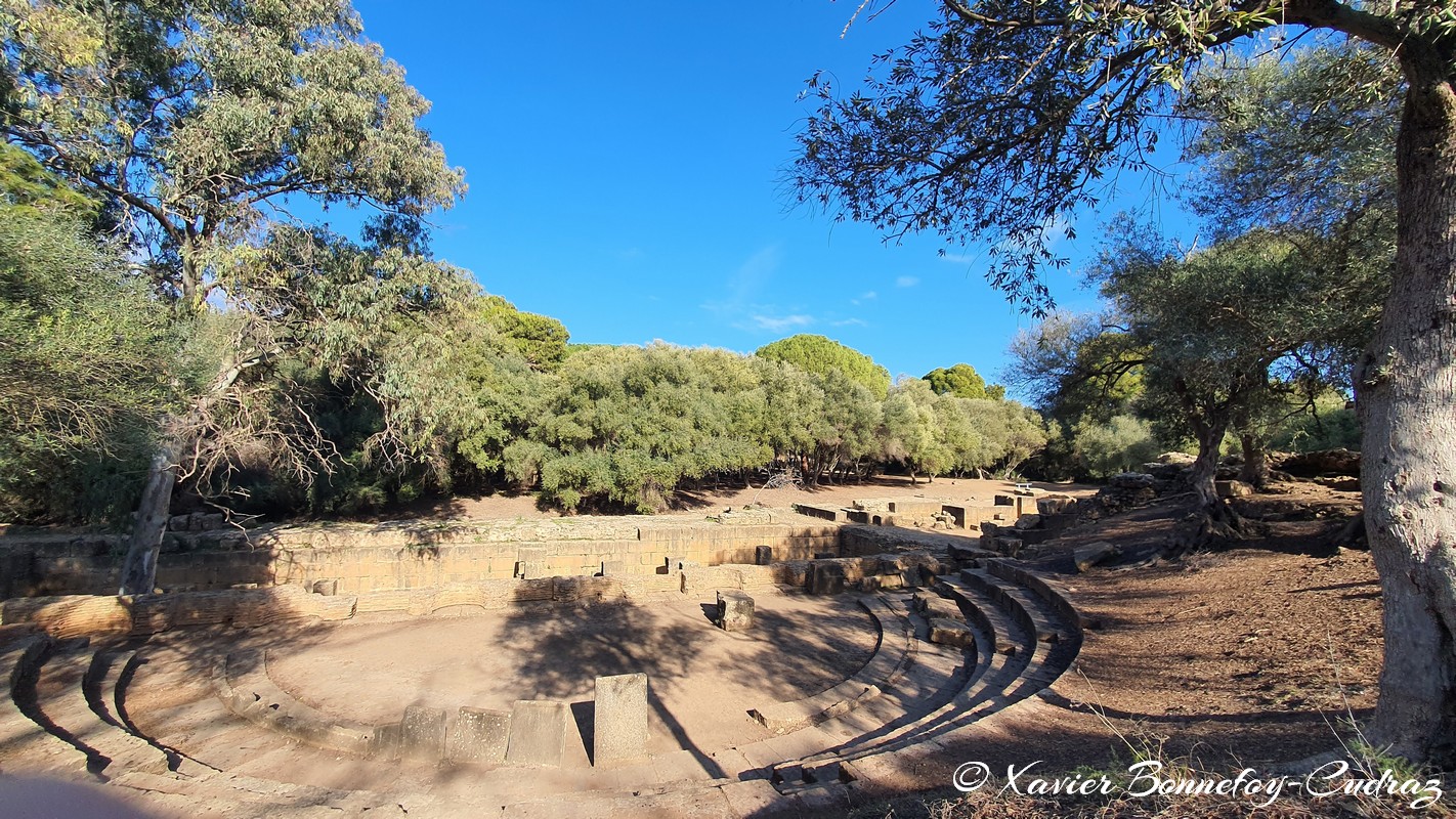 Tipaza - Ruines de Tipasa - Theatre
Mots-clés: Alg&eacute;rie Douar Essarhane DZA geo:lat=36.59252487 geo:lon=2.44167119 geotagged Tipasa Tipaza DZ patrimoine unesco Ruines romaines Theatre