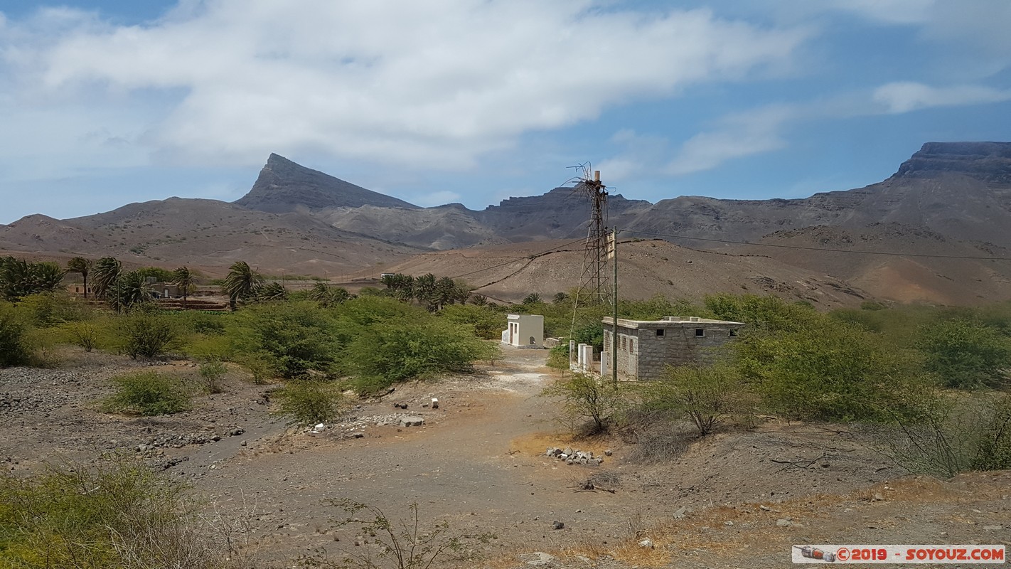 Sao Vicente - Ribeira de Calhau
Mots-clés: Cap-Vert CPV geo:lat=16.83250051 geo:lon=-24.93273955 geotagged Madeiral S&atilde;o Vicente Sao Vicente Ribeira de Calhau