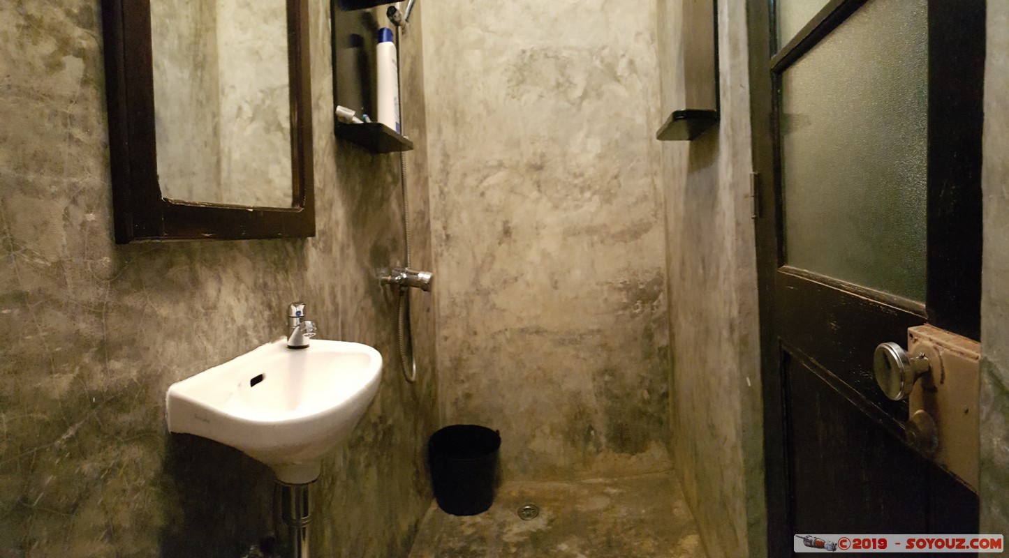 Sao Vicente - Mindelo - Casa Colonial
Mots-clés: Cap-Vert Ch&atilde; do Cemit&eacute;rio CPV geo:lat=16.88579405 geo:lon=-24.98677823 geotagged Sao Vicente Mindelo Casa Colonial