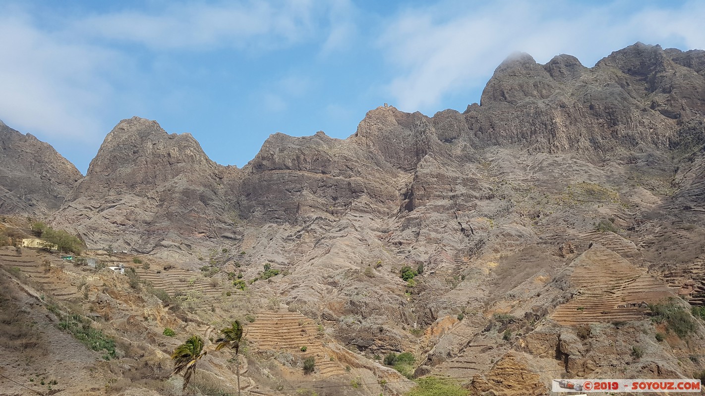 Santo Antao - Estrada  Boca de Coruja - Cruzinha
Mots-clés: Santo Antao Montagne Estrada  Boca de Coruja - Cruzinha