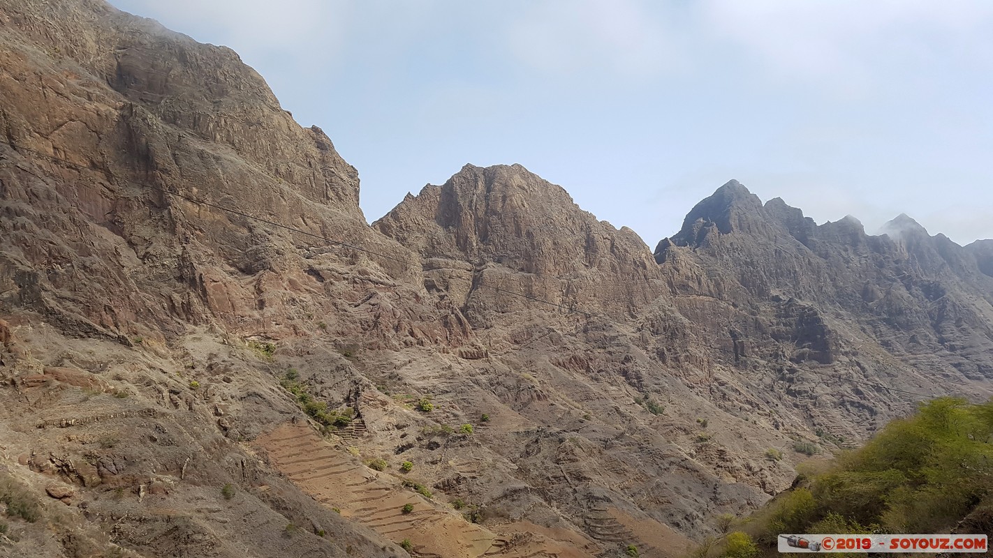 Santo Antao - Estrada  Boca de Coruja - Cruzinha
Mots-clés: Santo Antao Montagne Estrada  Boca de Coruja - Cruzinha
