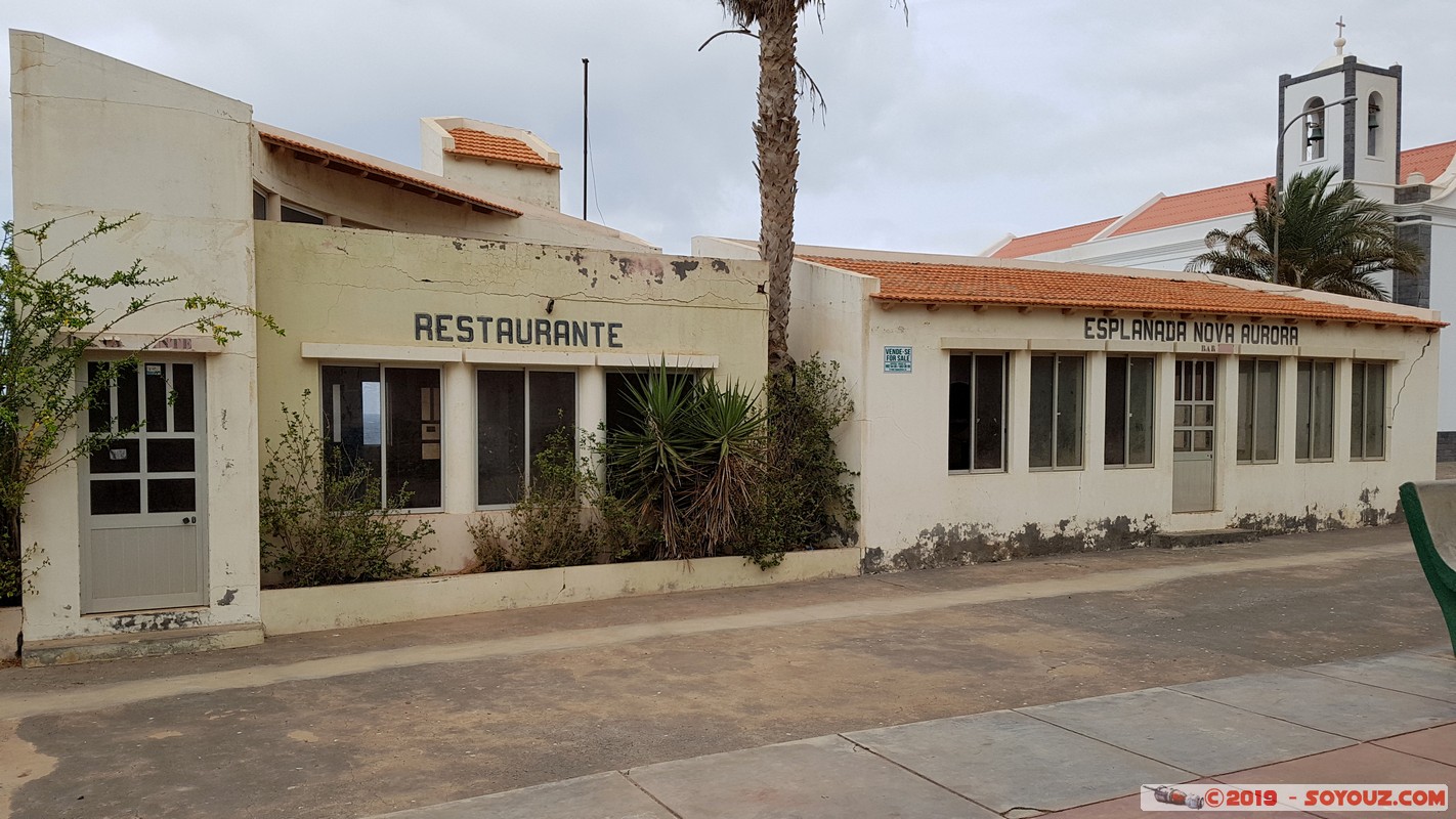 Santo Antao - Ponta do Sol - Restaurante Esplanada Nova Aurora
Mots-clés: Santo Antao Ponta do Sol Largo da Praca Ruines
