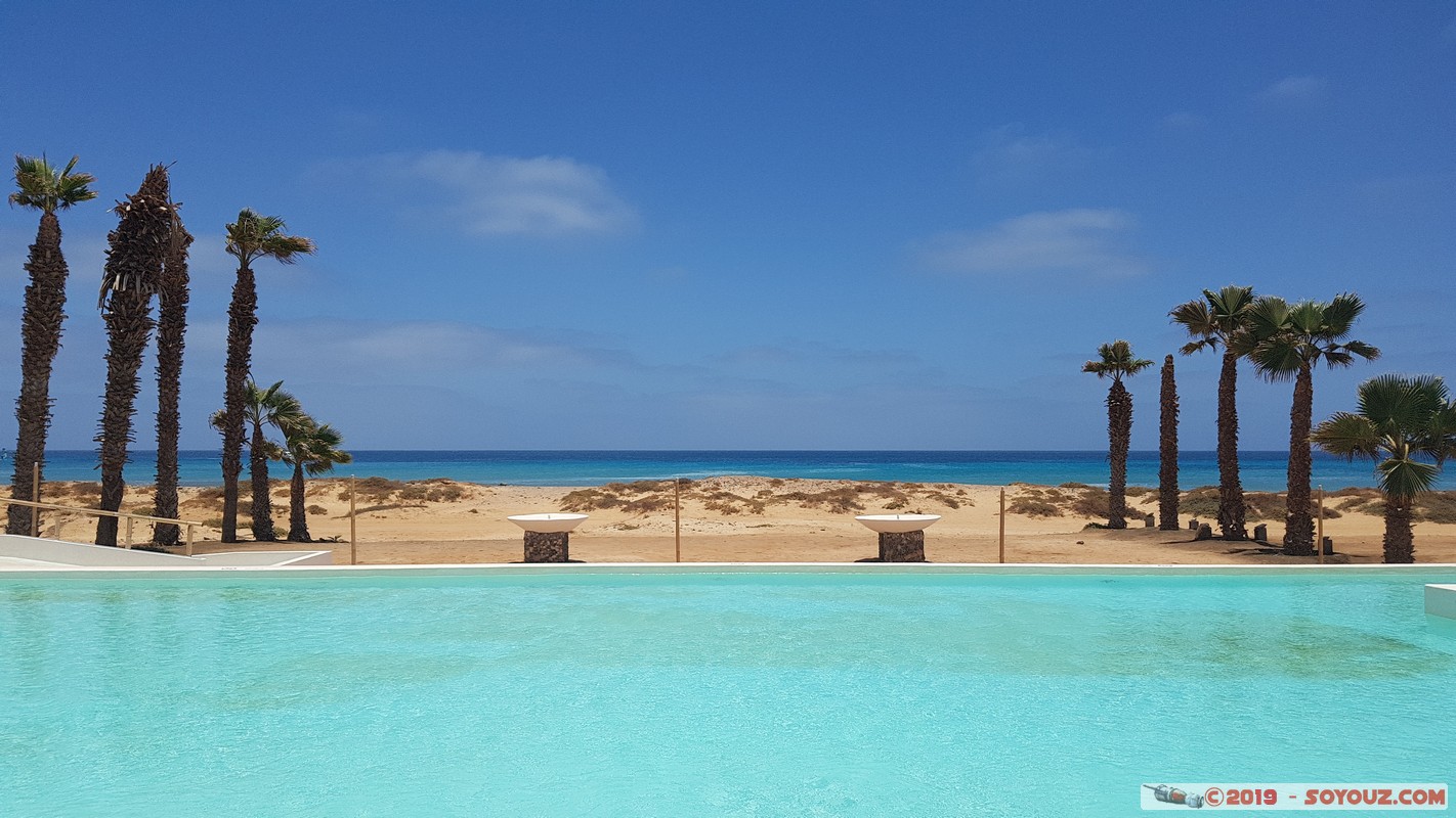 Sal - Santa Maria - The Budha Beach Hotel
Mots-clés: Sal Santa Maria The Budha Beach Hotel plage Piscine