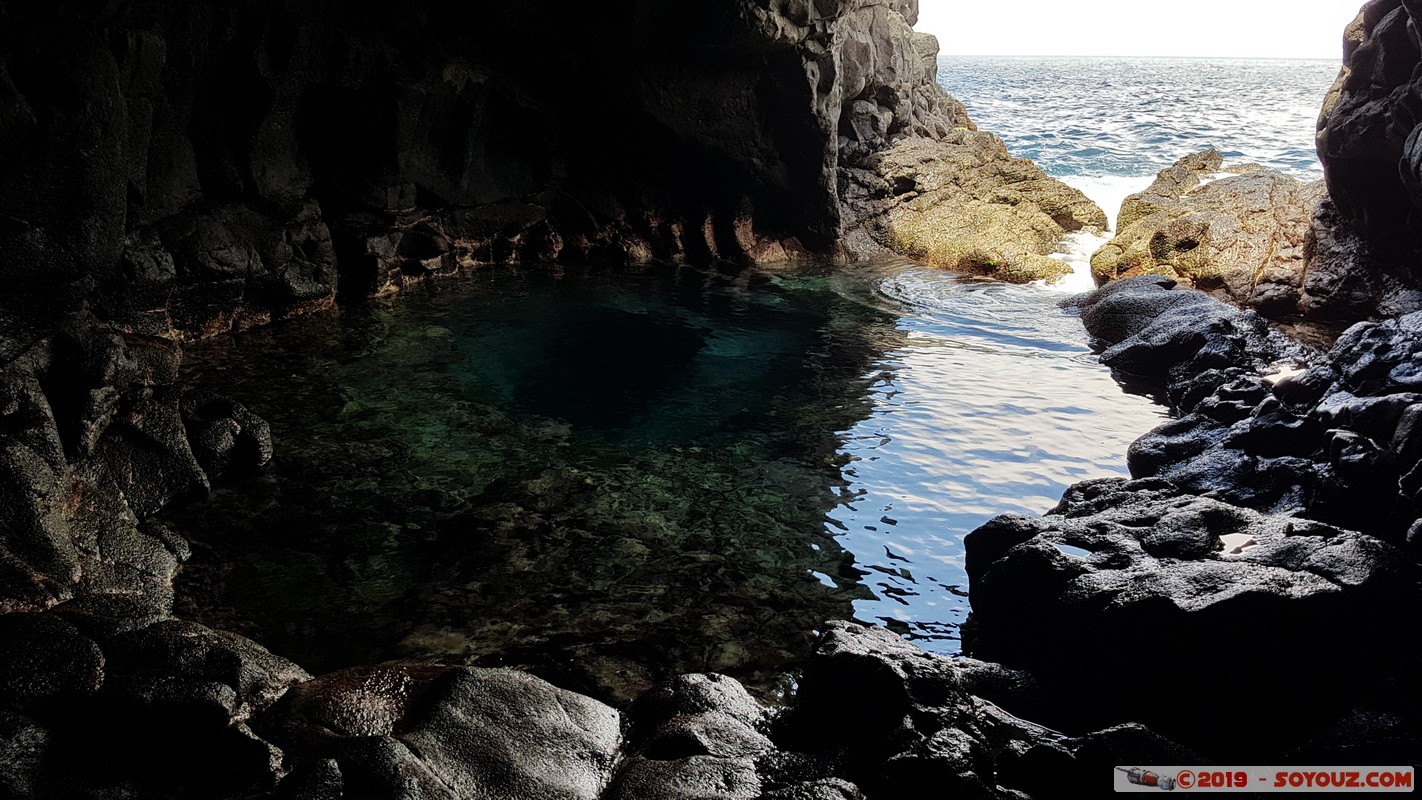 Sal - Buracona
Mots-clés: Bela Vista Cap-Vert CPV geo:lat=16.79918464 geo:lon=-22.99272145 geotagged Sal Buracona