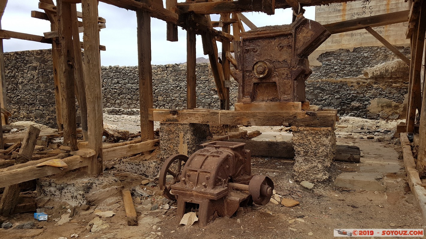 Sal - Salinas de Pedra de Lume
Mots-clés: Sal Salinas de Pedra de Lume usine Ruines