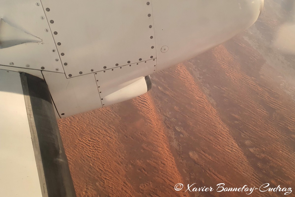 Vol Nouakchott-Bassikounou
Mots-clés: geo:lat=18.11713957 geo:lon=-15.61294556 geotagged Mauritanie MRT Trarza Wadi an-Nāqa Desert