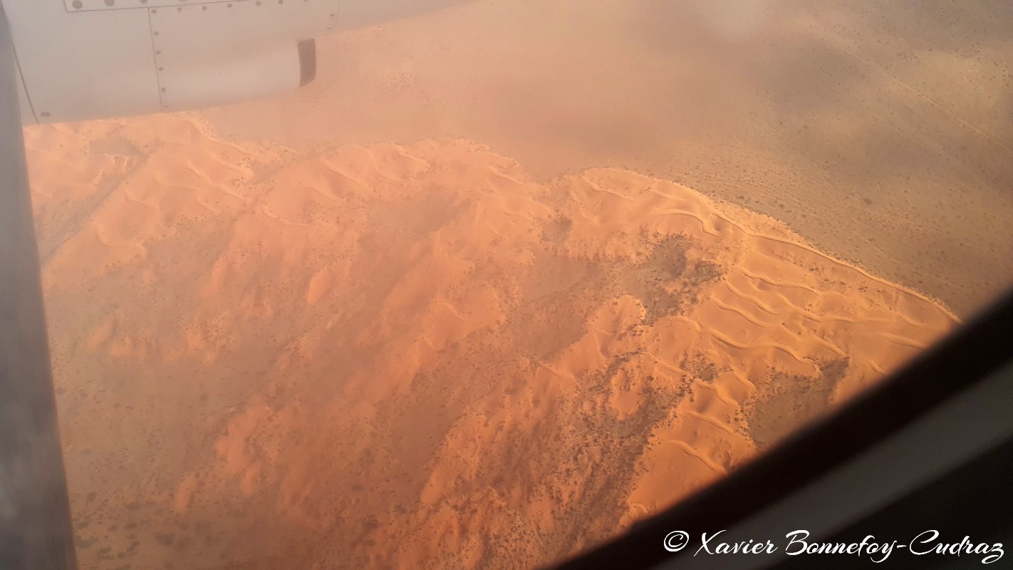 Vol Nouakchott-Bassikounou
Mots-clés: Bo&ucirc; Sd&ecirc;ra geo:lat=17.49215033 geo:lon=-13.95263672 geotagged Mauritanie MRT Trarza Desert