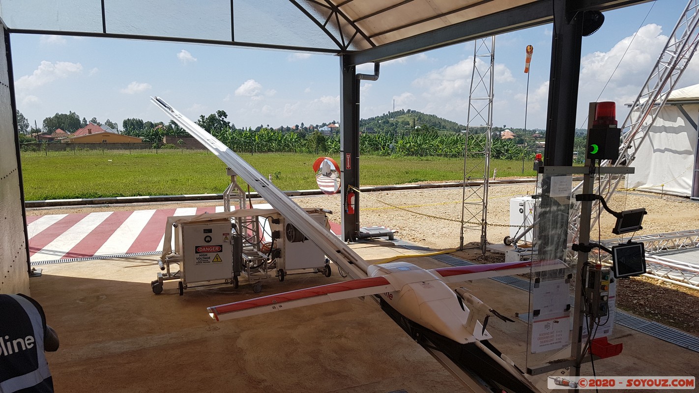 Zipline Muhanga
Mots-clés: Gakombe RWA Rwanda Southern Province Zipline Muhanga Drone