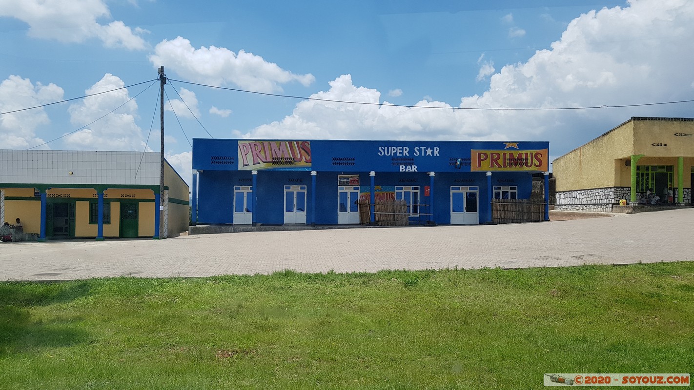 Road to Gakombe - Rubanga
Mots-clés: Rubanga RWA Rwanda Southern Province