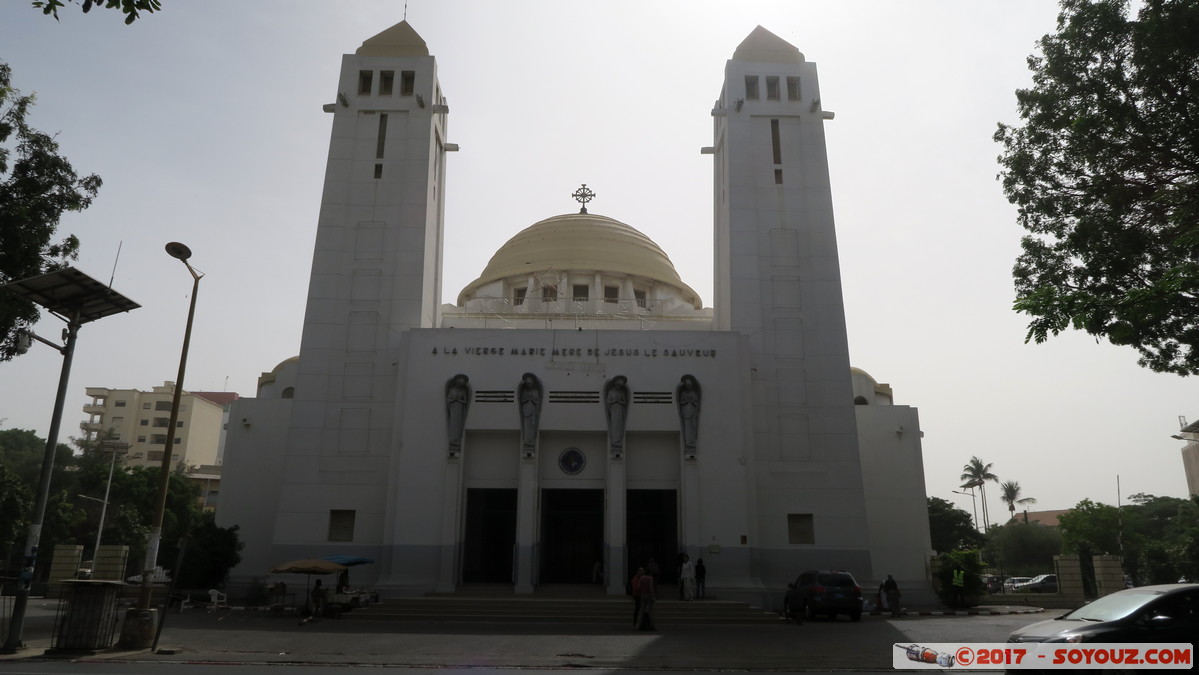 Dakar - Cath&eacute;drale
Mots-clés: geo:lat=14.66590655 geo:lon=-17.43744314 geotagged Le Plateau Region Dakar SEN Senegal Dakar Eglise