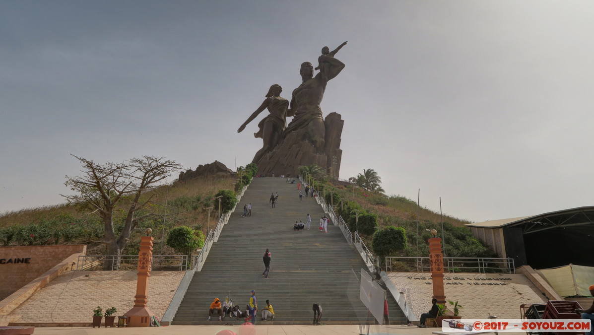 Dakar - Les Mamelles - Monument de la renaissance africaine
Mots-clés: geo:lat=14.72327566 geo:lon=-17.49530911 geotagged Region Dakar Santia SEN Senegal Dakar Les Mamelles sculpture statue Monument de la renaissance africaine