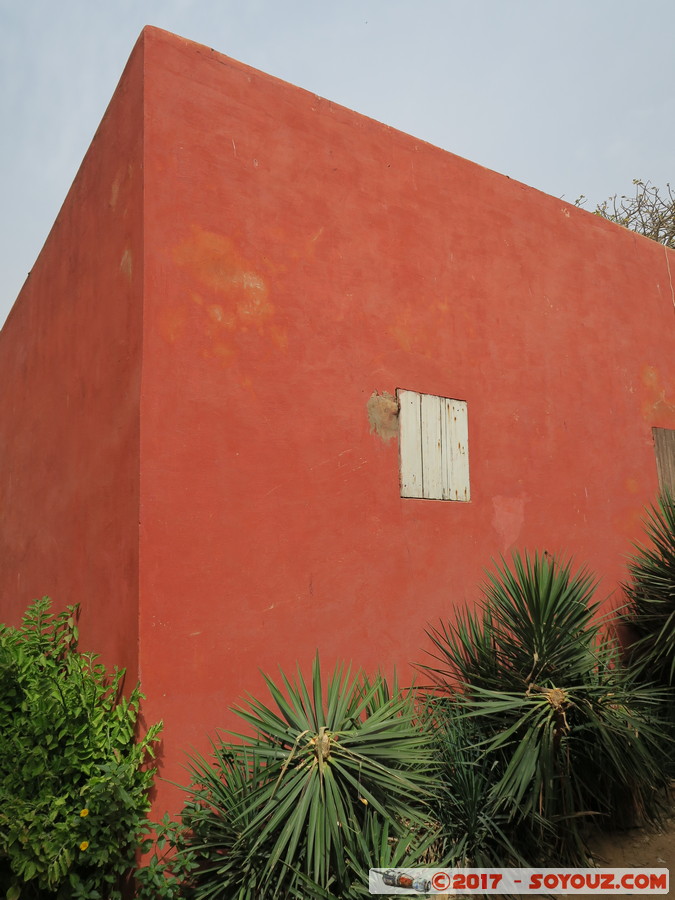 Ile de Gor&eacute;e
Mots-clés: geo:lat=14.66667721 geo:lon=-17.39839554 geotagged Gor&eacute;e Region Dakar SEN Senegal Ile de Gor&eacute;e patrimoine unesco Colonial Francais