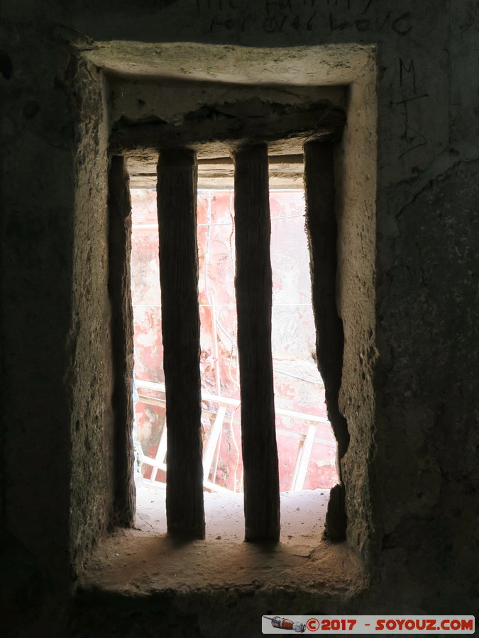 Ile de Gor&eacute;e - Maision des Esclaves
Mots-clés: geo:lat=14.66762691 geo:lon=-17.39731997 geotagged Gor&eacute;e Region Dakar SEN Senegal Ile de Gor&eacute;e patrimoine unesco Maision des Esclaves Colonial Francais