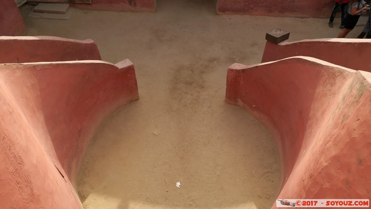 Ile de Gor&eacute;e - Maision des Esclaves
Mots-clés: geo:lat=14.66765286 geo:lon=-17.39730120 geotagged Gor&eacute;e Region Dakar SEN Senegal Ile de Gor&eacute;e patrimoine unesco Maision des Esclaves Colonial Francais